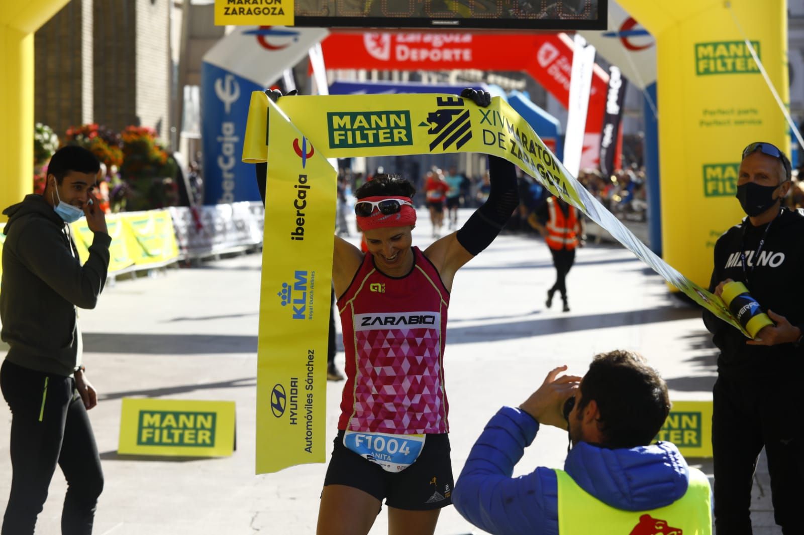 FOTOGALERÍA | Éxito rotundo en el regreso del Maratón de Zaragoza