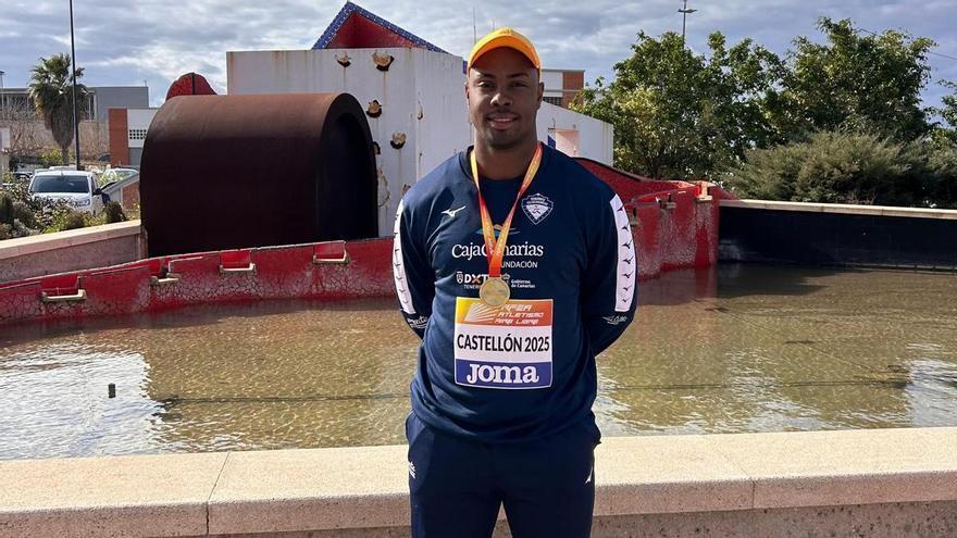 Yasiel Sotero, oro en el Nacional de lanzamientos largos de disco