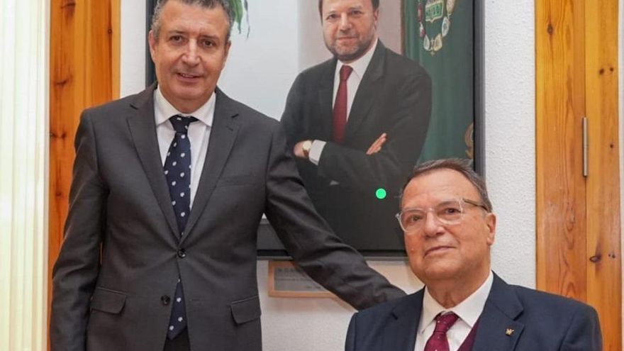 Homenaje de la Diputación de Sevilla a Monteseirín, &quot;un humanista al servicio de la política&quot;