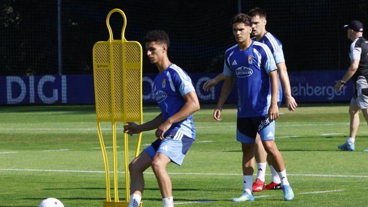 EN IMÁGENES: Así fue el primer entrenamiento de la temporada 26-27 para el Real Oviedo