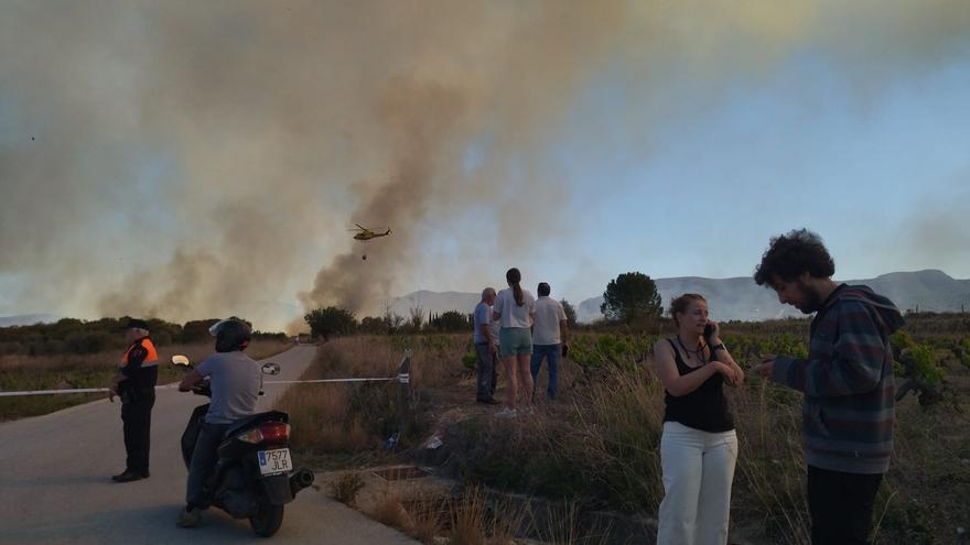 Los vecinos desalojados por el incendio de Xàbia pueden regresar a sus viviendas