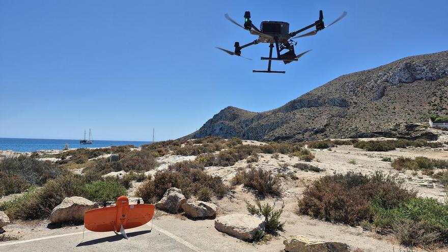Dos nuevos drones para luchar contra los vertidos ilegales en entornos naturales de la Región de Murcia