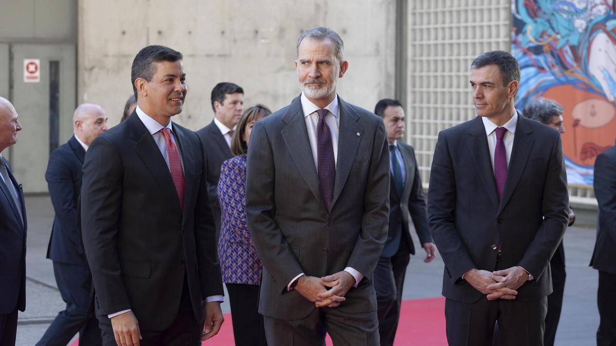 El rey llega a la inauguración del MWC sin ser recibido por Pere Aragonès