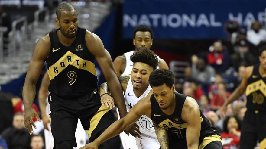 Serge Ibaka (i) en su partido contra los Wizards.