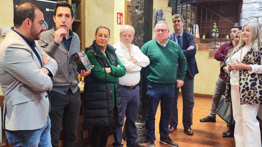 Asistentes a la presentación de las Jornadas del Ternasco de Aragón. | A. VELASCO