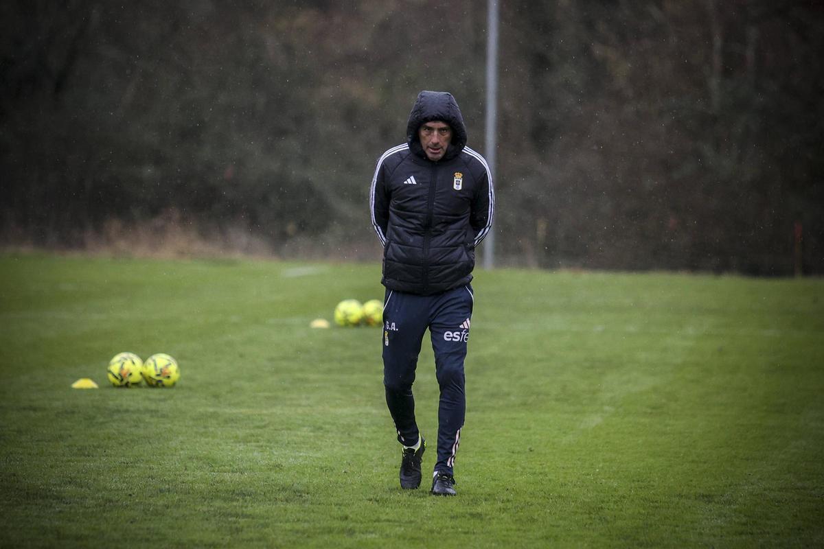 EN IMÁGENES: así fue la jornada de entrenamientos del Real Oviedo en El Requexón previa al duelo ante el Girona