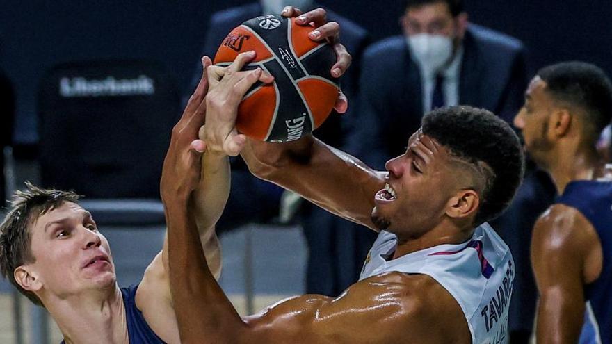 Tavares, en una jugada del Real Madrid - Zenit San Petersburgo.