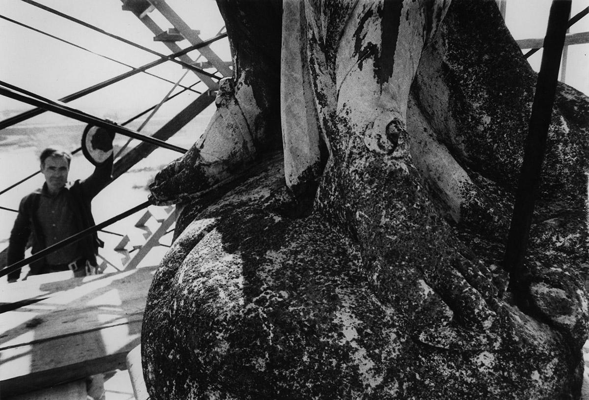 La restauración del Triunfo de San Rafael de 1985, en imágenes