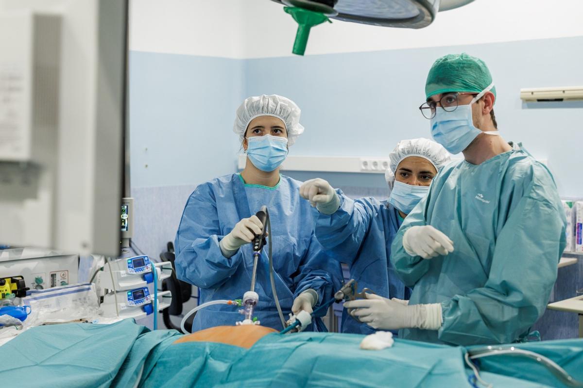 Una intervenció a l'hospital Josep Trueta.