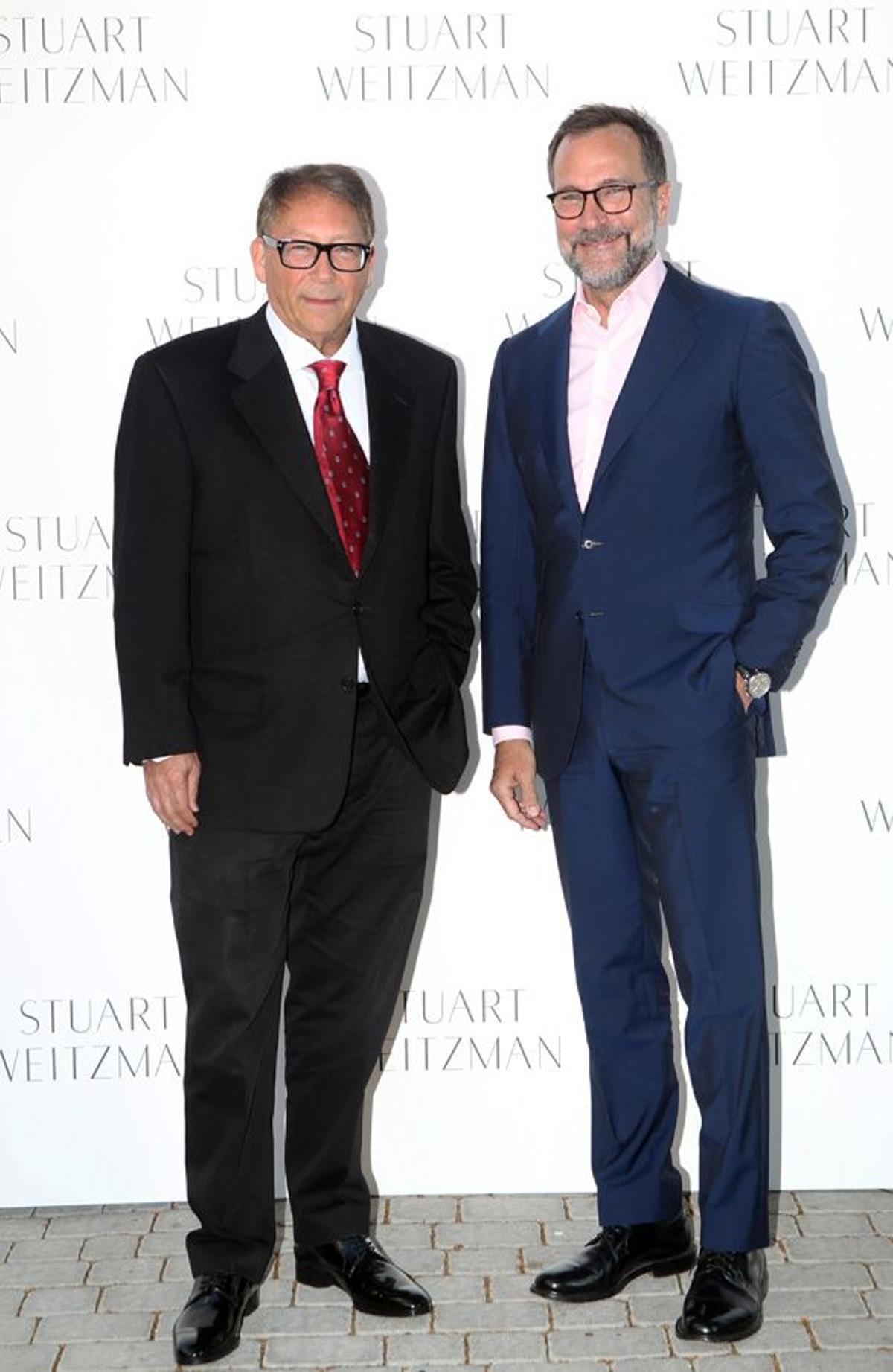 Stuart Weitzman y James Costos, embajador de EEUU, en la fiesta en honor al diseñador