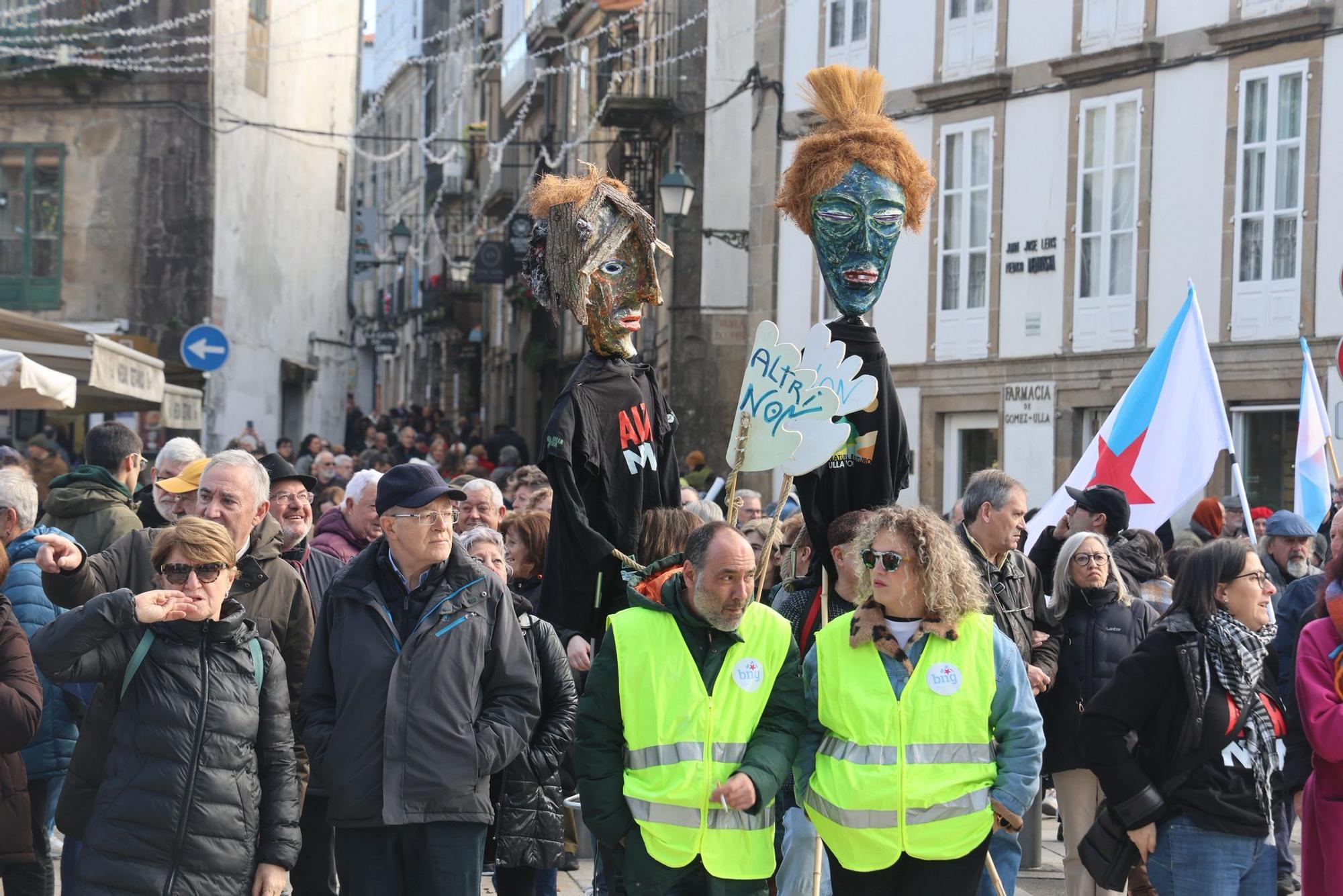 Manifestación en Santiago en contra del proyecto de Altri en Palas de Rei: así está transcurriendo