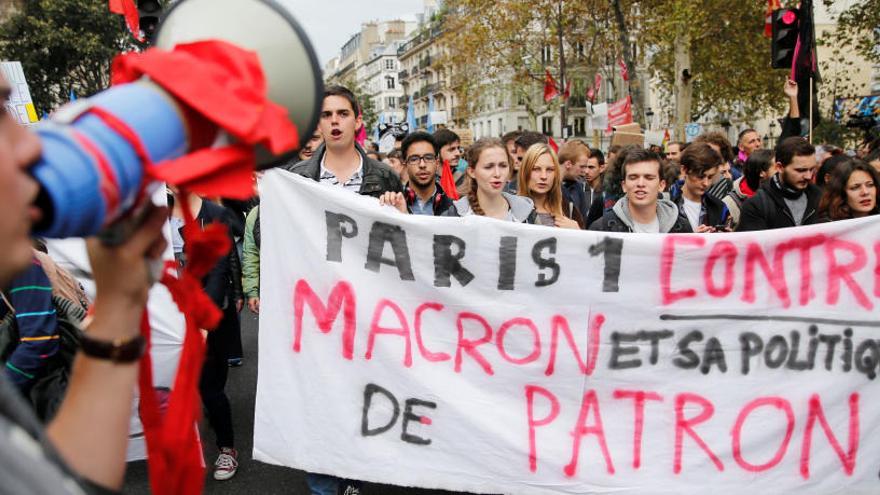 Protesta contra Macron en París.