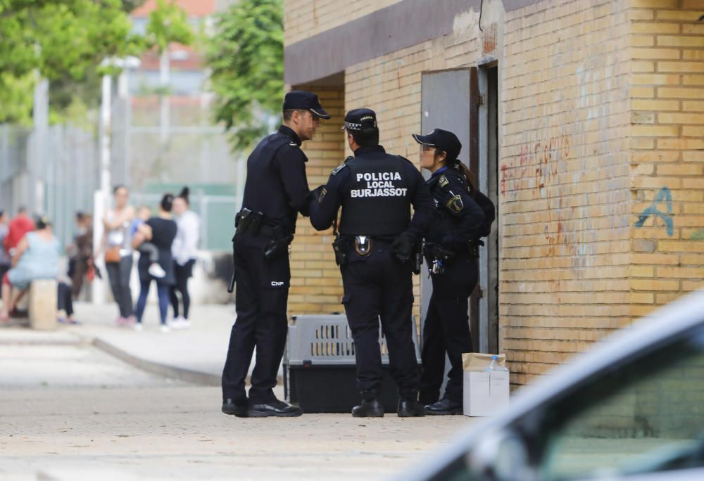 Operación policial en Burjassot