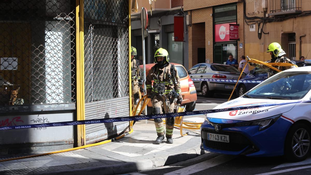 Incendio en la calle Cortes de Aragón de Zaragoza