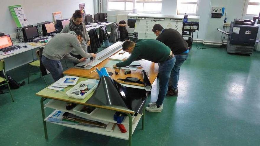 Dous centros de Ferrol participan no programa &#039;Lanzadeiras Coruña&#039;