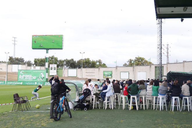 Estreno del videomarcador en el Príncipe Felipe para ver el Ávila-Cacereño