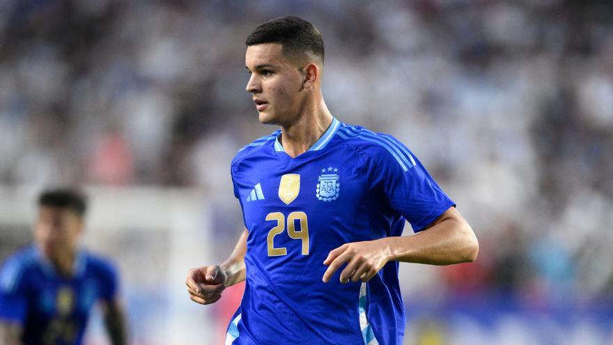 Messi: "Carboni me parece que tiene un futuro bárbaro"