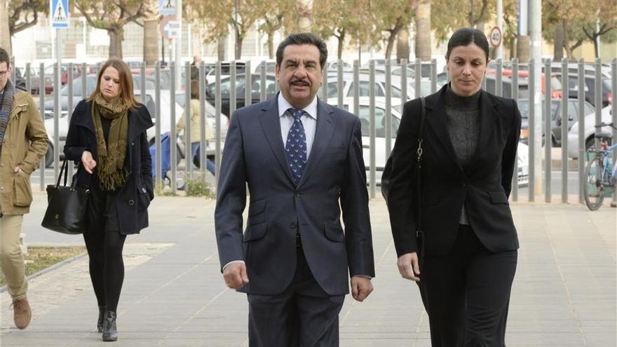 El juez que investiga a Fabra pide para Martínez un juicio con jurado