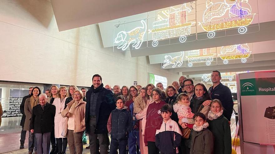 El hospital Reina Sofía dedica su alumbrado navideño a las asociaciones de pacientes