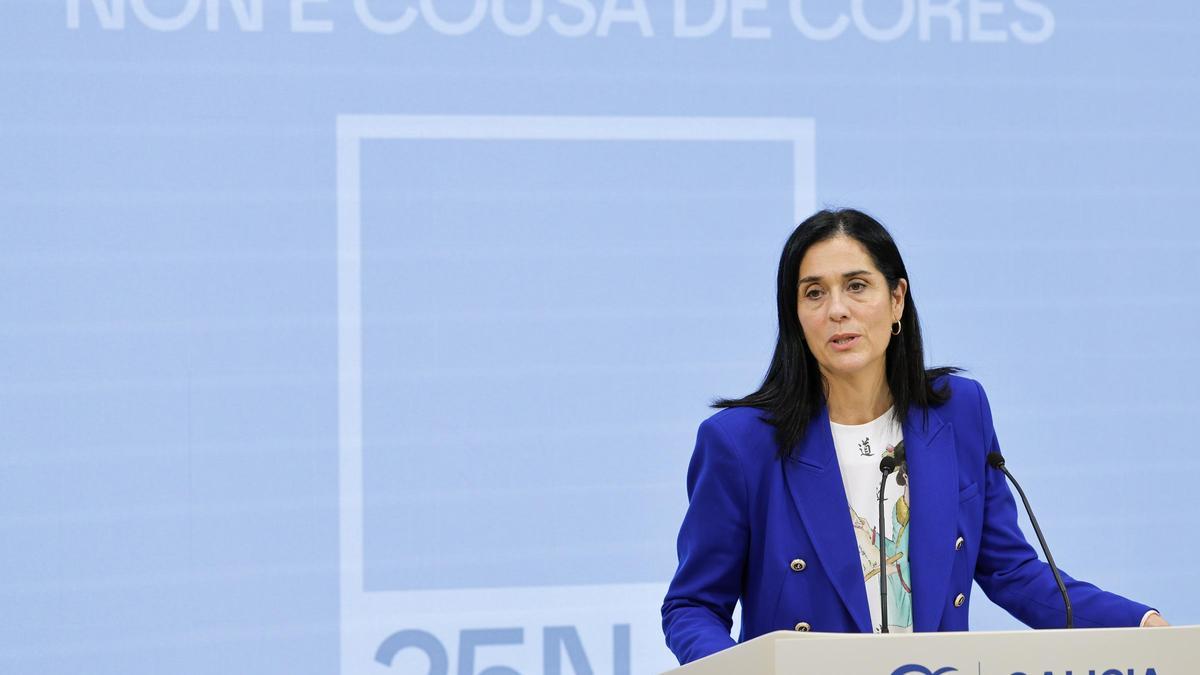 La secretaria general del PPdeG, Paula Prado, en la rueda de prensa de hoy en Santiago.