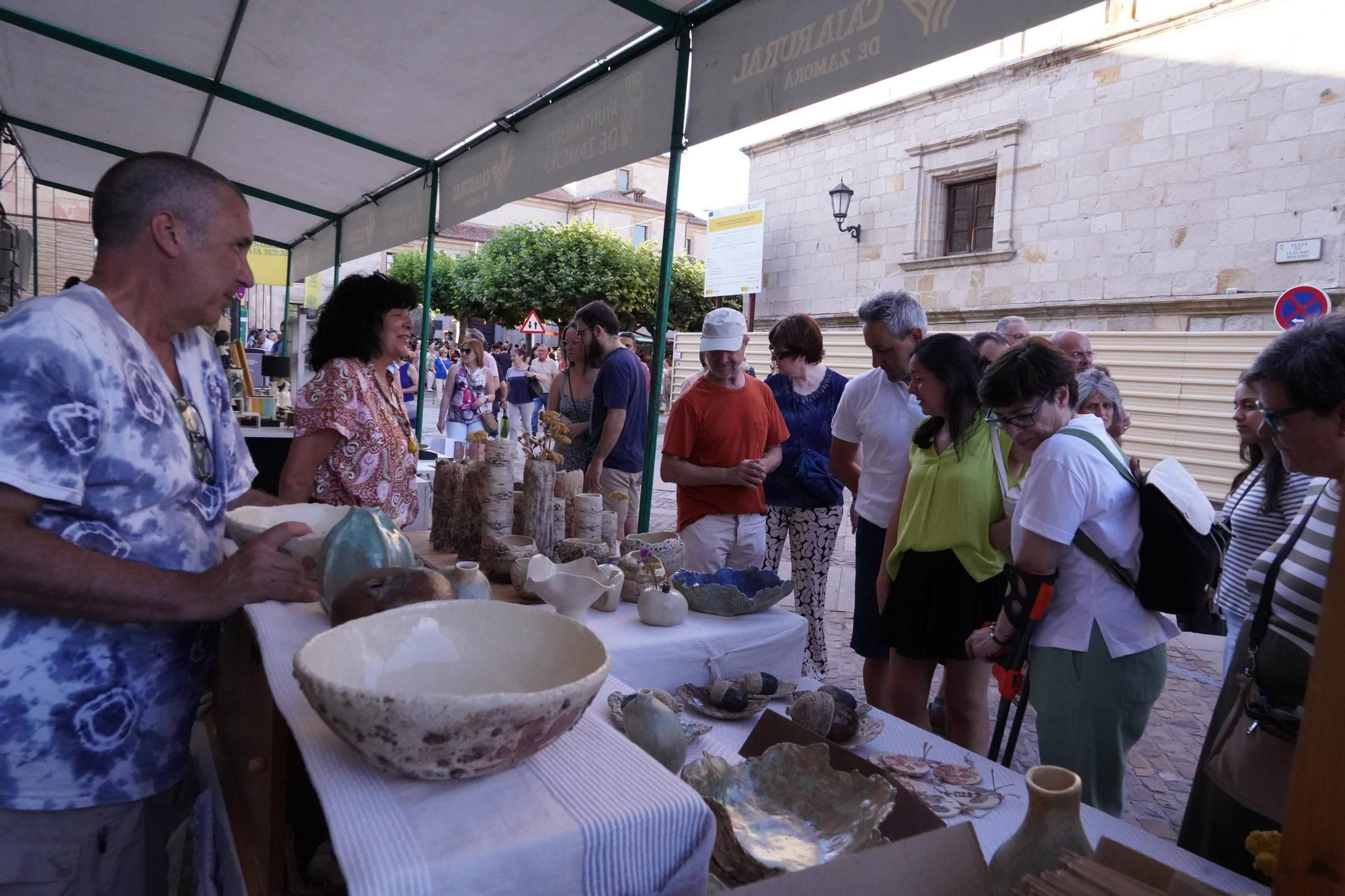 GALERÍA | La Feria de la Cerámica y la Alfarería ya está en la calle