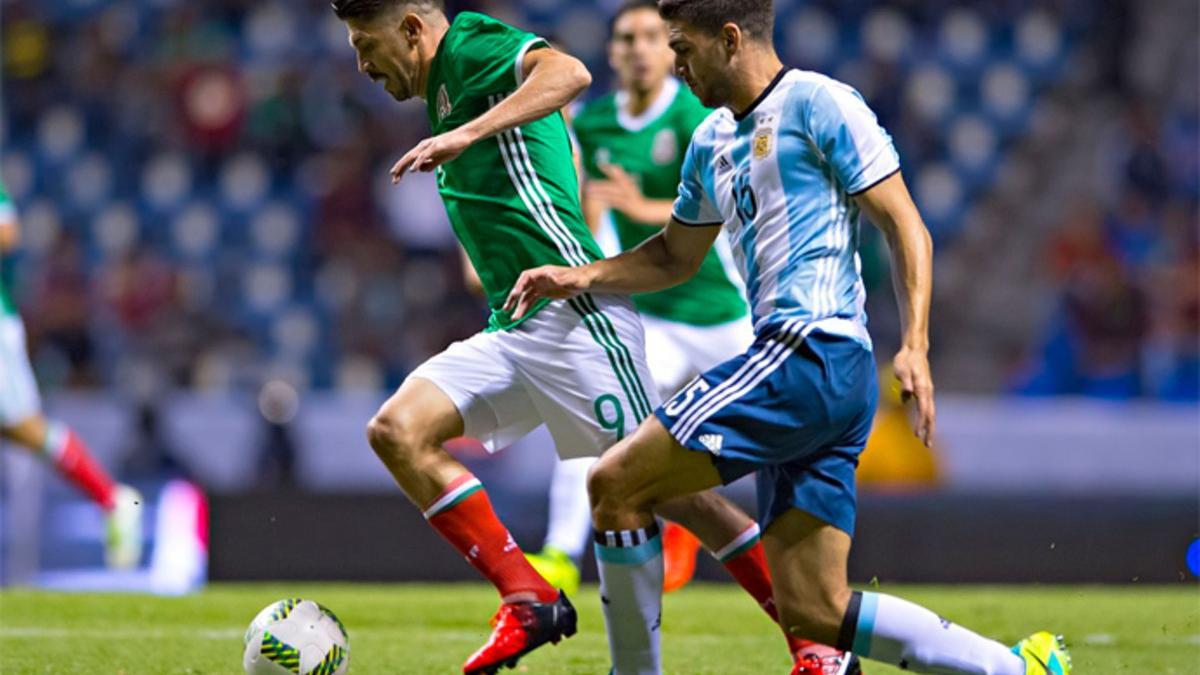 Los jugadores de Argentina fueron robados mientras jugaban frente a México