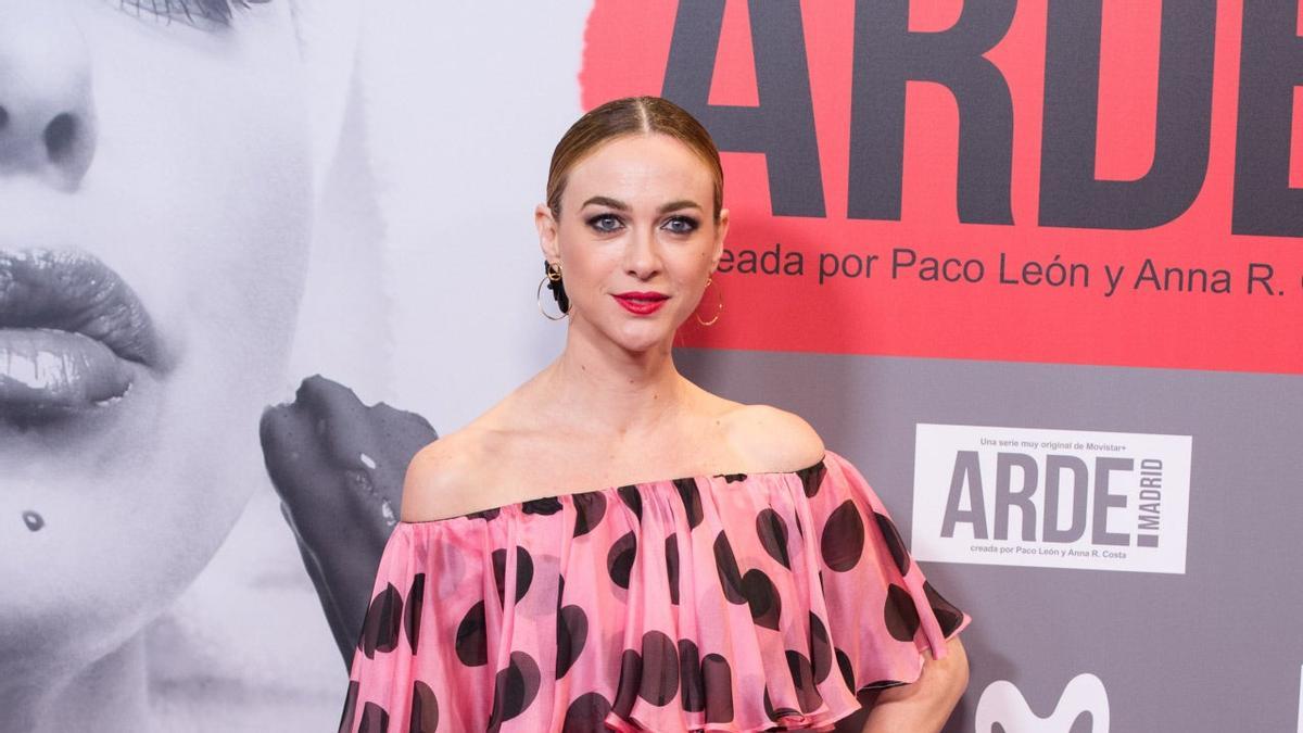 Marta Hazas, flamenca en el preestreno de 'Arde Madrid'