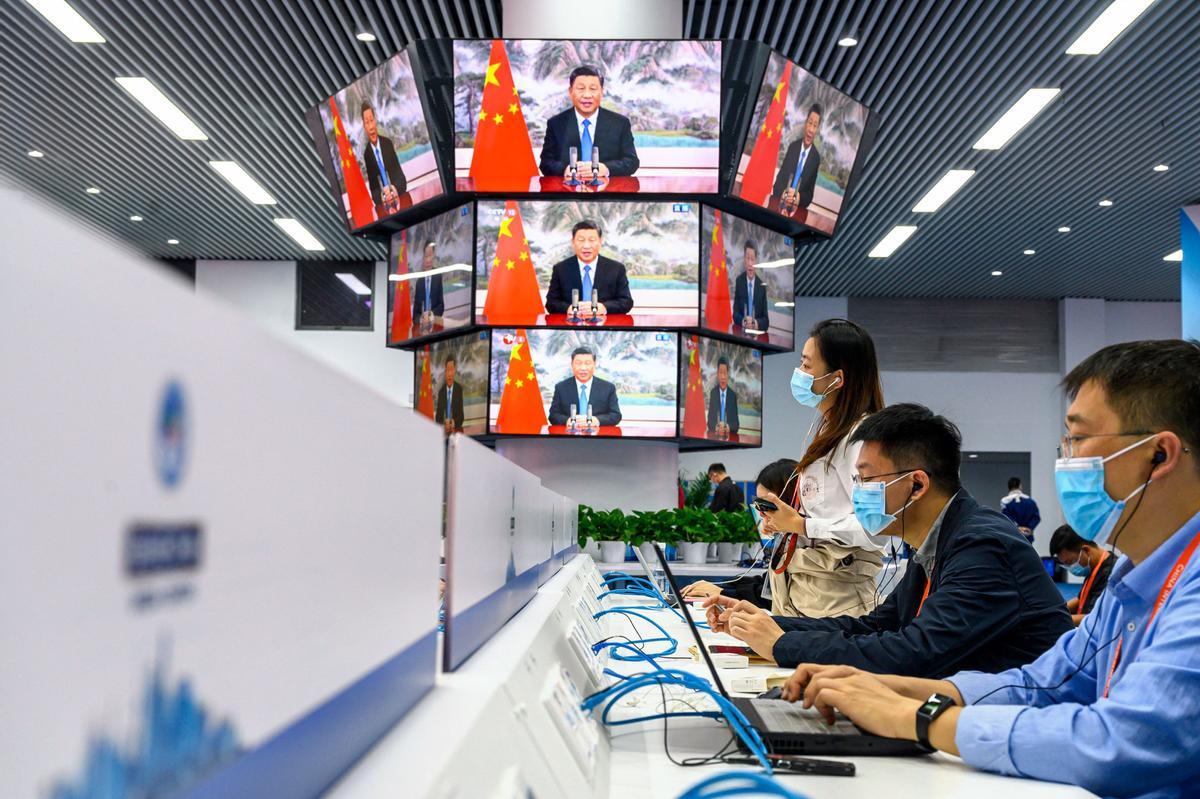 Xi Jinping, omnipresente en el día a día del pueblo chino