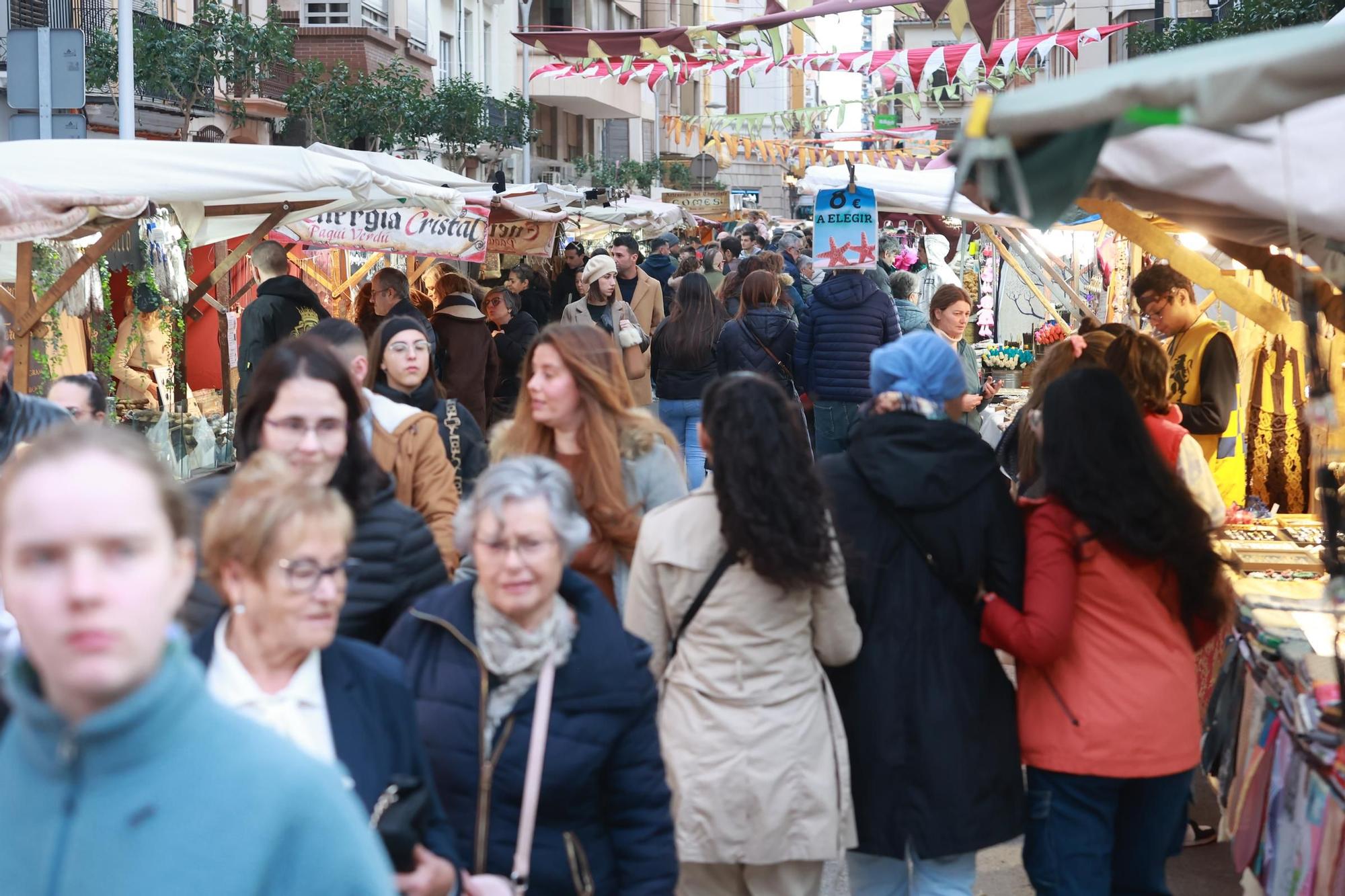 Todas las imágenes del mercado medieval de Vila-real