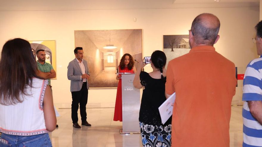 La Diputación de Badajoz expone las obras finalistas del premio Eugenio Hermoso