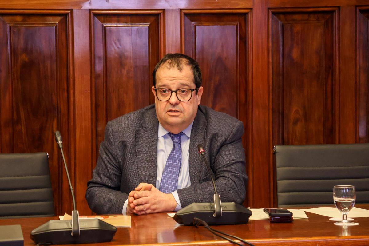 El exconseller de Interior y diputado de ERC, Joan Ignasi Elena, este martes en el Parlament.