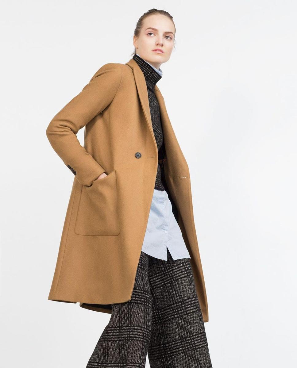 Abrigo lana solapa, Zara (79,95€)