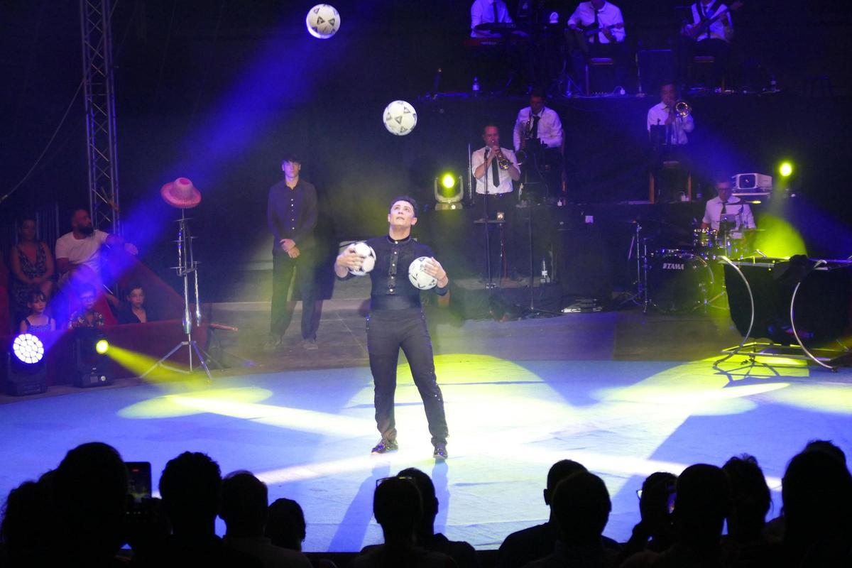 EN IMATGES | Els artistes de la sisena edició de Nits de Circ ja triomfen sota el cel de Roses
