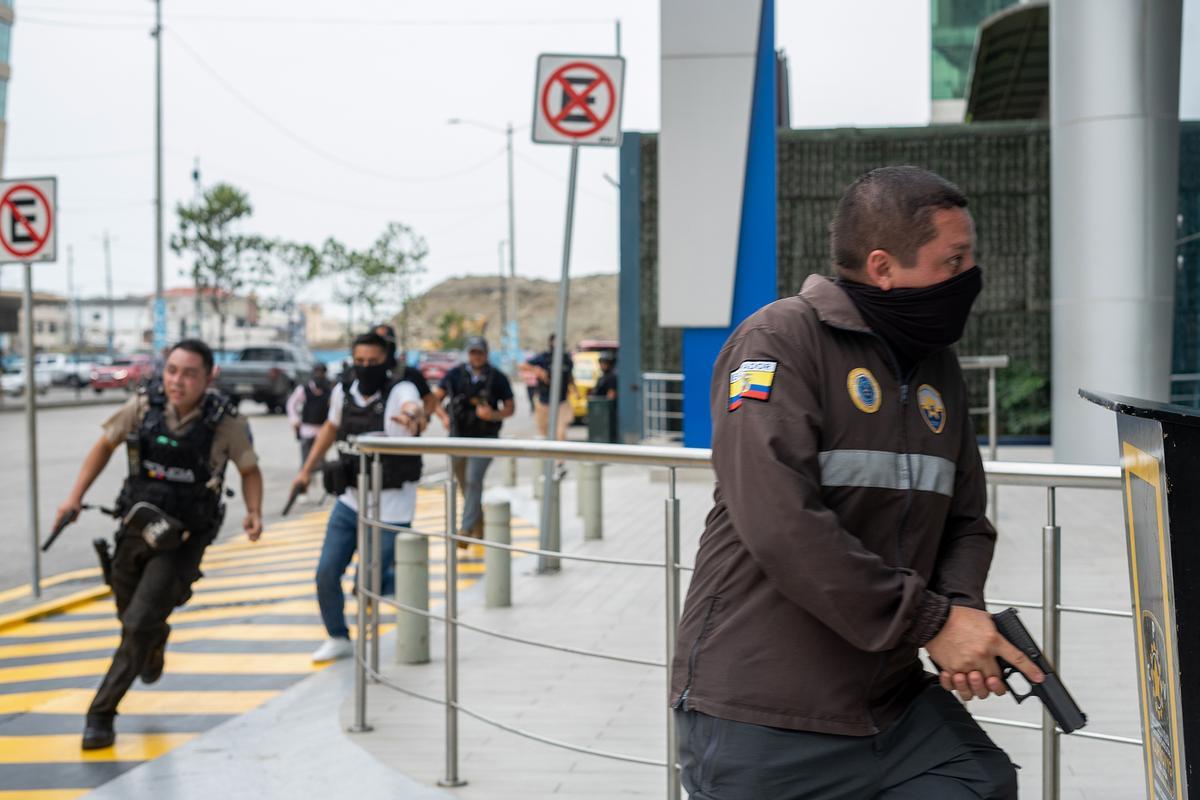 Estado de conflicto armado interno en Ecuador