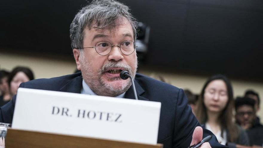 El científico Peter Hotez.