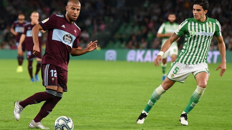 Rafinha, durante el partido ante el Betis.