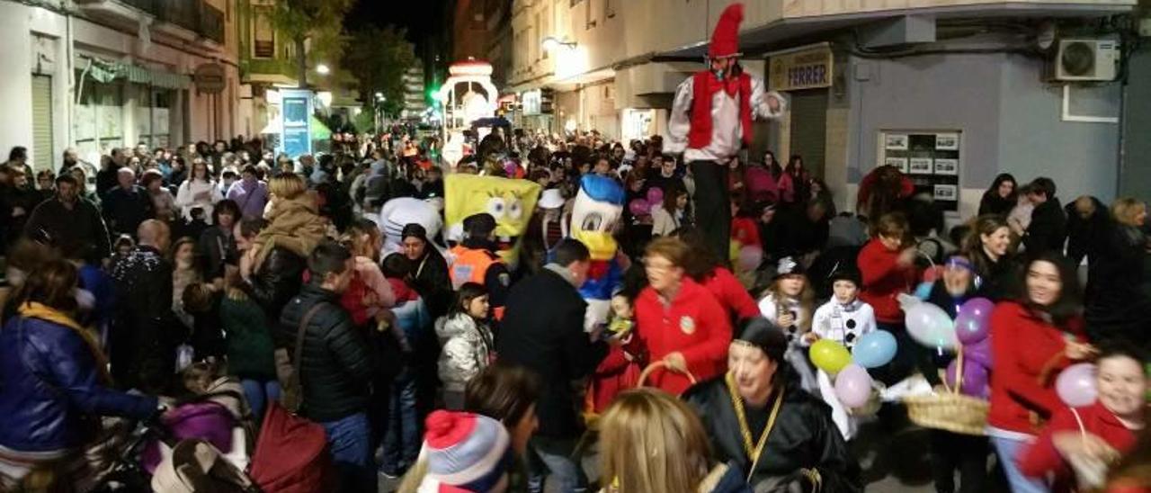 La magia de los Reyes contagia a la Ribera