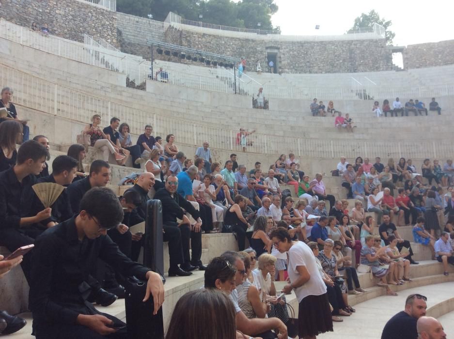 La UMA actúa en el teatro romano de Sagunt.