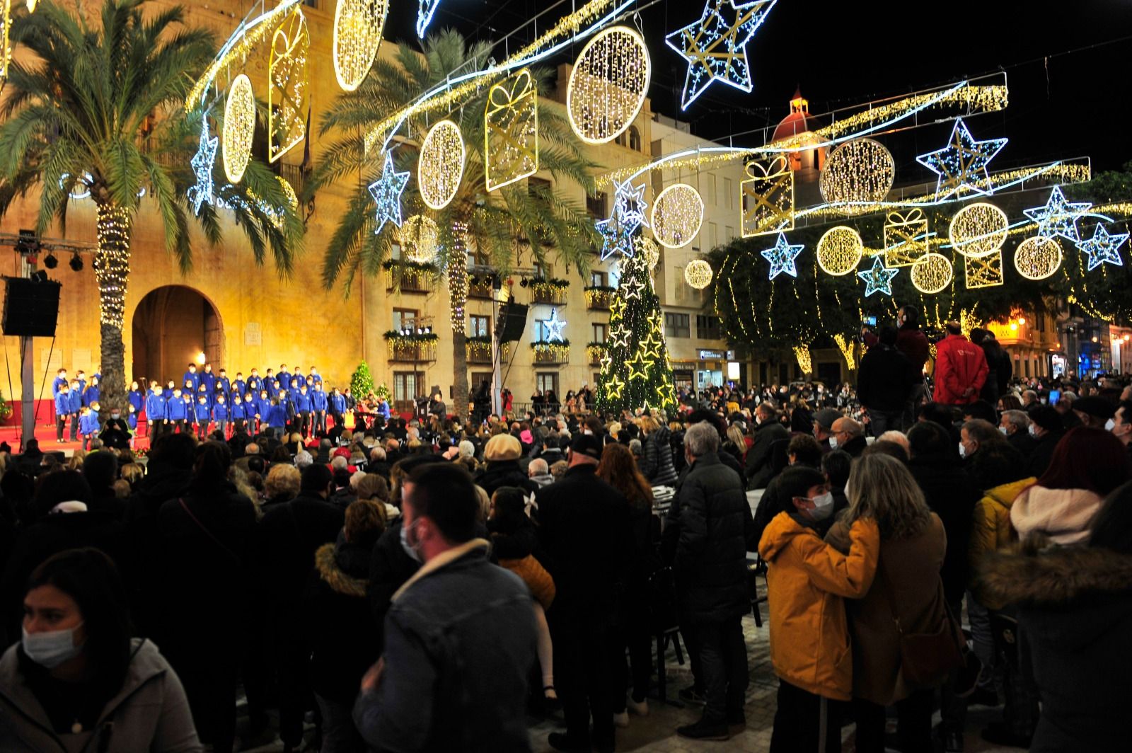 Así ha encendido Elche la Navidad