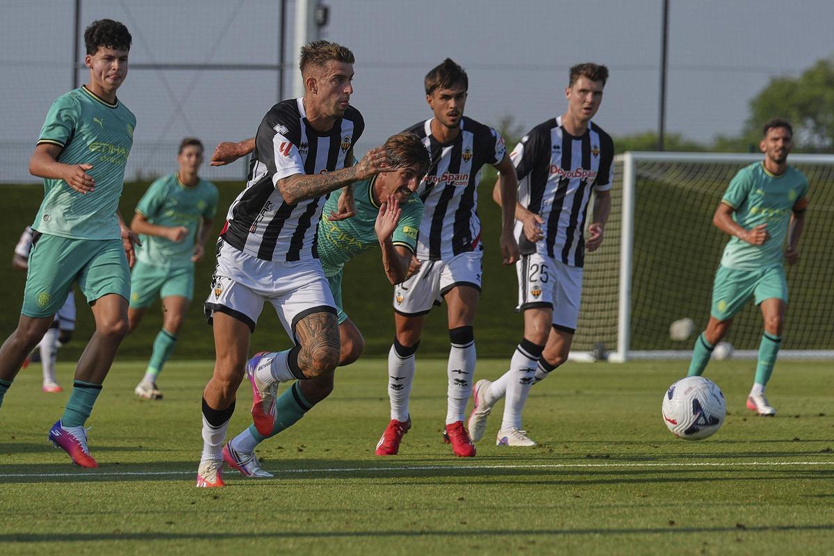 Les imatges del partit amistós entre el Girona i el Castelló
