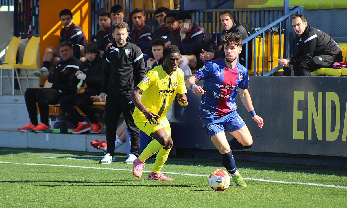 El Villarreal C derrotó al Alzira y encadenó la tercera victoria consecutiva.