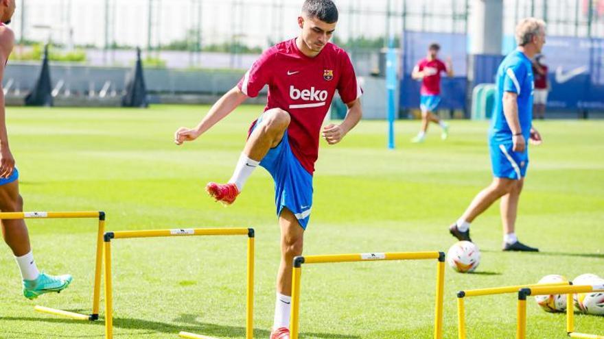 El migcampista Pedri durant la sessió d’entrenament d’ahir. | FC BARCELONA