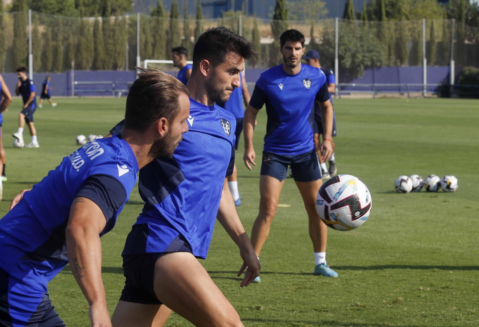 Sesión en Buñol del Levante UD