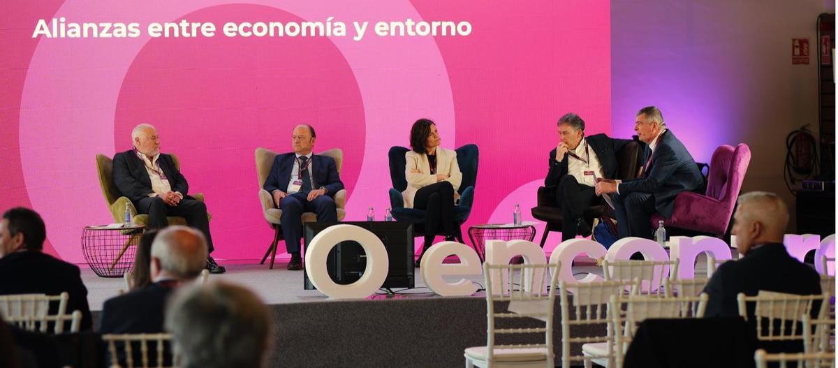 Jorge Eiroa (izquierda), Gloria Fernández, María José Gómez, Juan Luis Méndez, Román Sánchez y Marta Docampo