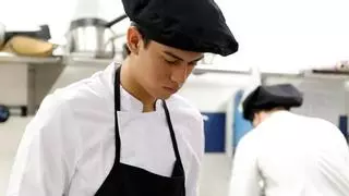 El lanzaroteño Gabriel Navarro gana la XIV edición del Premio Promesas de la alta cocina Le Cordon Bleu