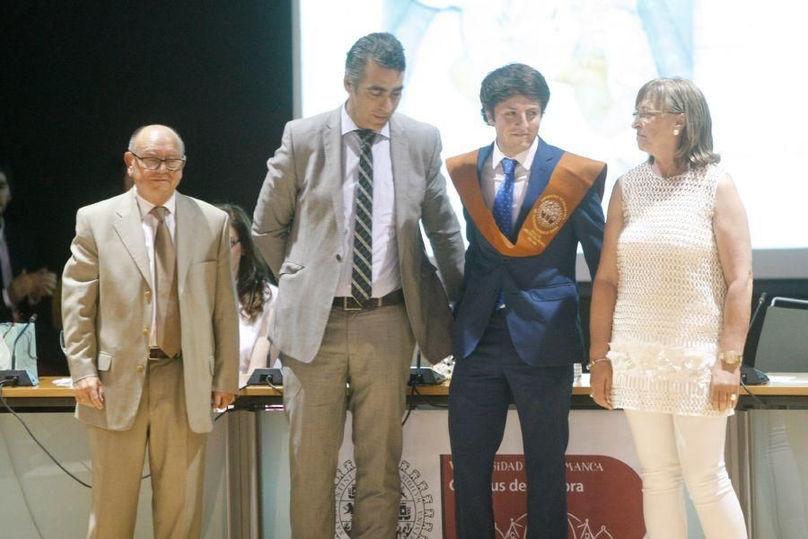 Graduaciones en el Campus