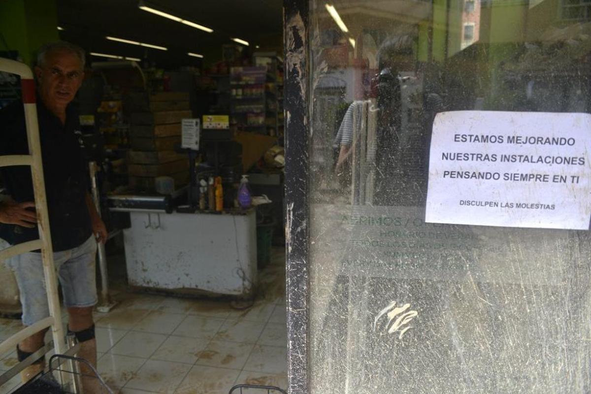 Lunes de limpieza en Los Alcázares y Los Urrutias Lunes de limpieza en Los Alcázares y Los Urrutias