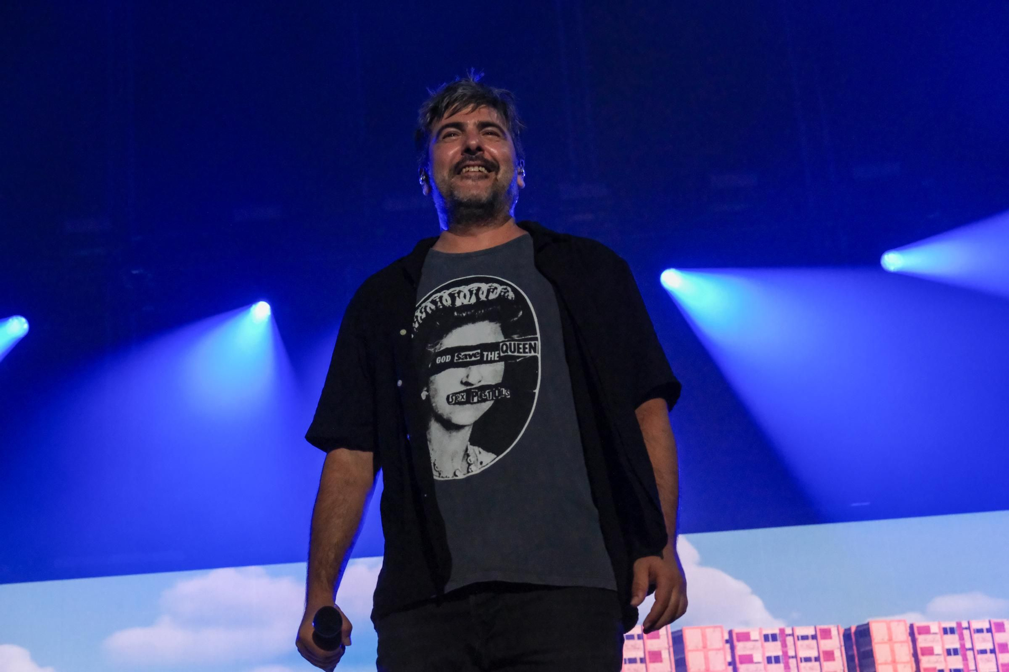Momentos del concierto de los hermanos Muñoz (Estopa) en el recinto Marenostrum Fuengirola