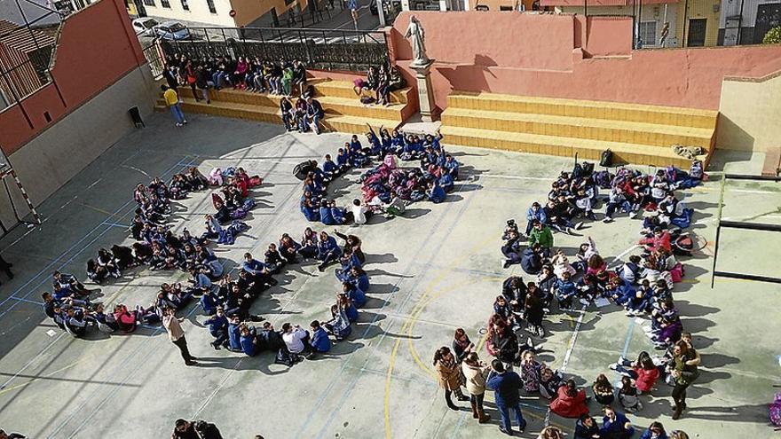 &#039;Bocata solidario&#039; en el colegio Madre Matilde