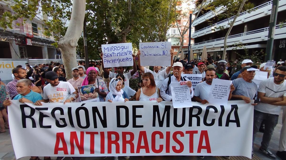 Manifestación antirracista en Murcia por los disturbios en Torre Pacheco.